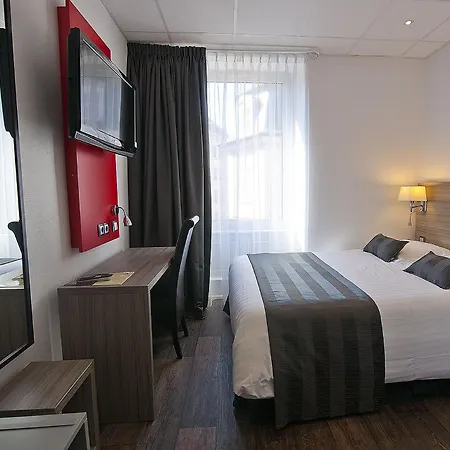 Le Grillon 3* Estrasburgo