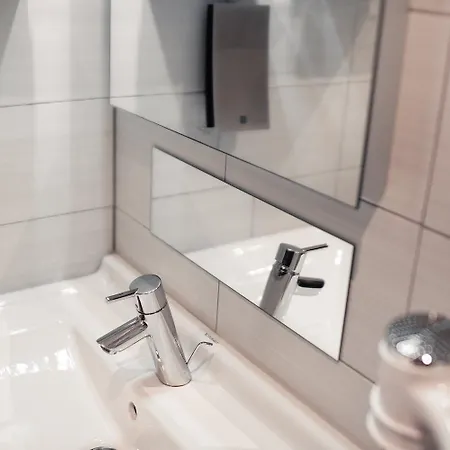 Le Grillon Hotel Strasbourg