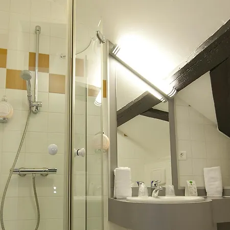 Le Grillon Hotel Štrasburk