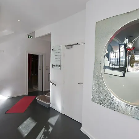 オテル ル グリヨン ストラスブール