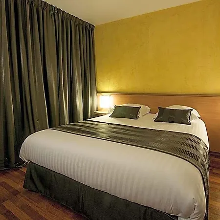 Le Grillon 3* Estrasburgo