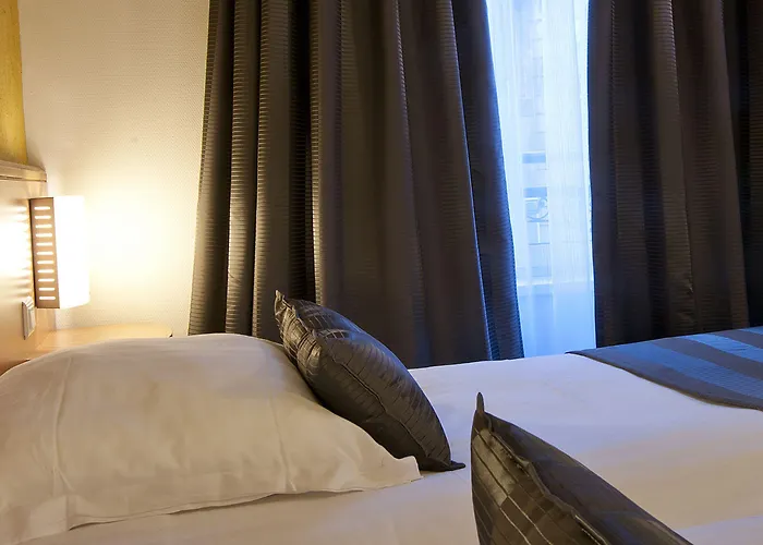 Le Grillon 3* Strasbourg