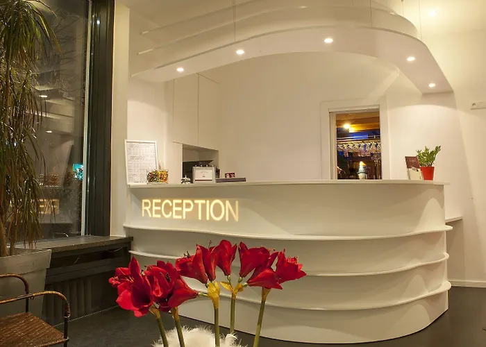 Le Grillon Hotell Strasbourg