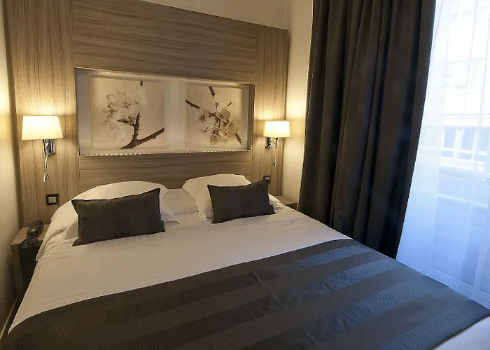 Le Grillon 3* Straatsburg