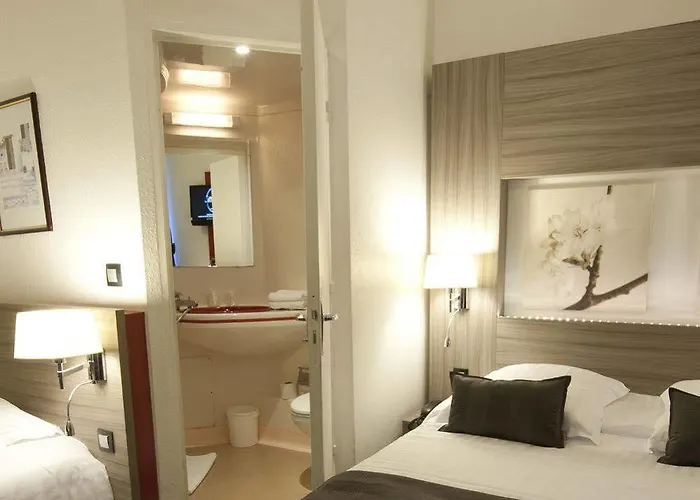 Le Grillon 3* Straatsburg